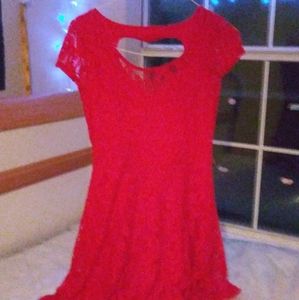 Im selling this red dress